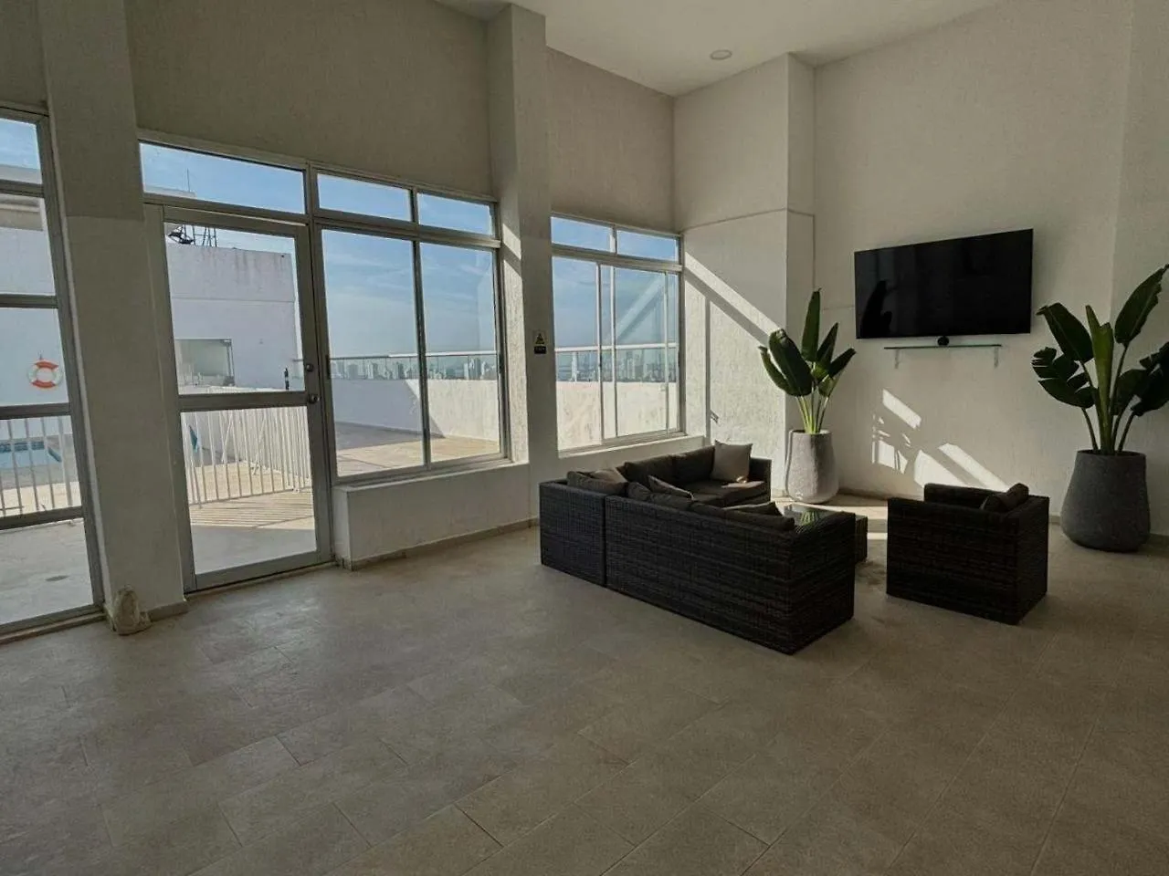 Ocean Breeze 3Br Pool & Balcony By Wellcome Cartagena Appartement